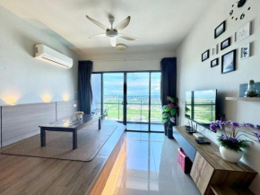 Atlantis center of Melaka 1B1B max 6pax with Big Pool and Sky Bridge